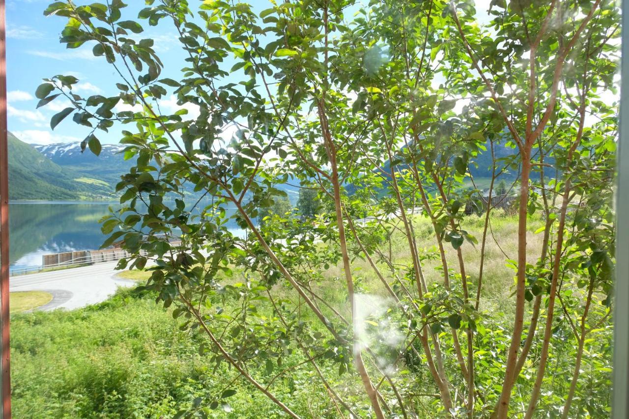 Lake View Holiday Stay In Jolster Ardal  Екстер'єр фото