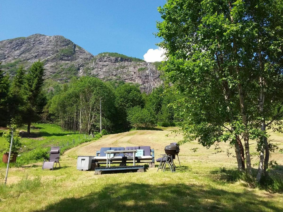 Lake View Holiday Stay In Jolster Ardal  Екстер'єр фото
